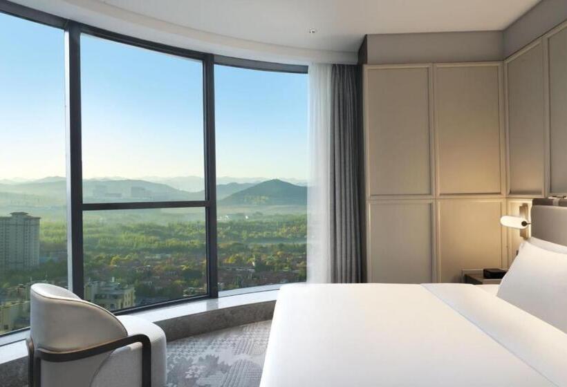 Family Suite, The Barony Jinan East