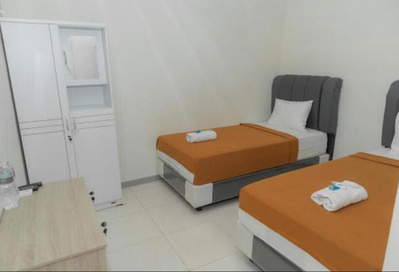 디럭스 룸, Capital O 94156 Hotel Gemudi Gold Islami