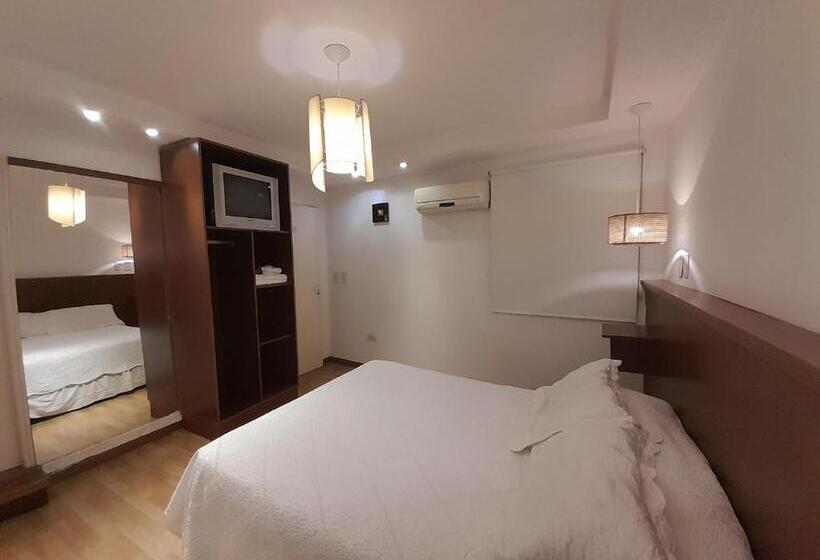 标准间, Coronado Hotel & Suites
