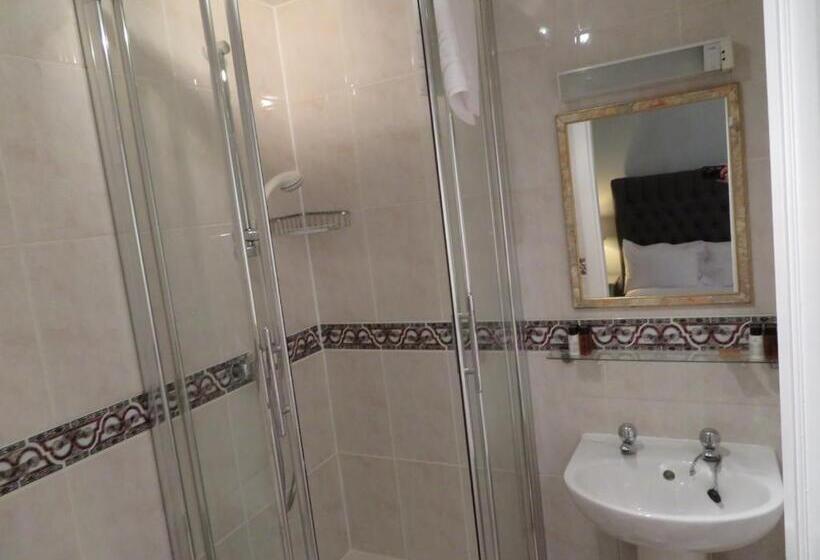 اتاق استاندارد با چشم‌انداز باغ, Duthus Lodge Guest House