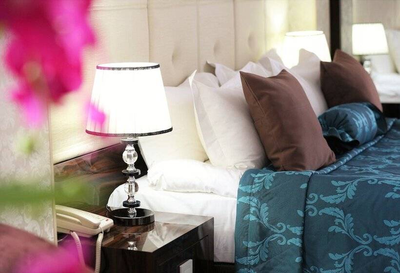 스위트, Plaza Hotel Bishkek