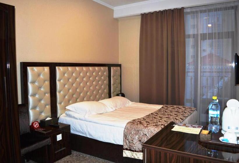 스탠다드 룸, Plaza Hotel Bishkek