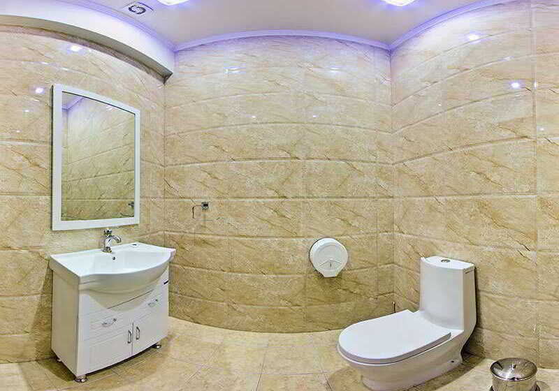 스위트, Plaza Hotel Bishkek