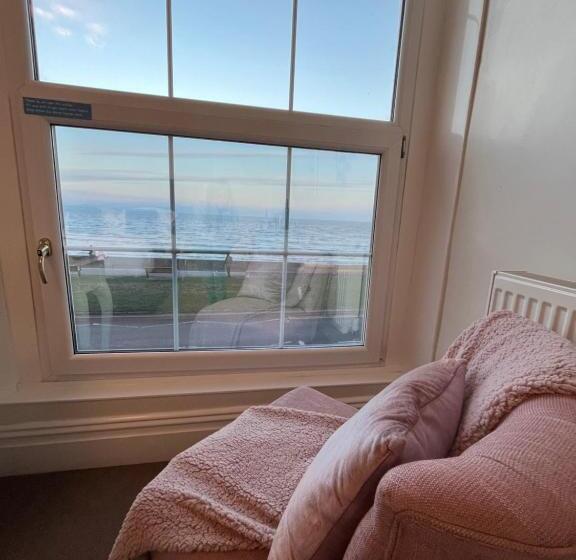 Quarto Deluxe Vista Mar, Tides Reach Guest House