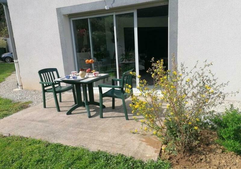 Номер Стандарт, Chambre Et Table D Hôtes La Meule