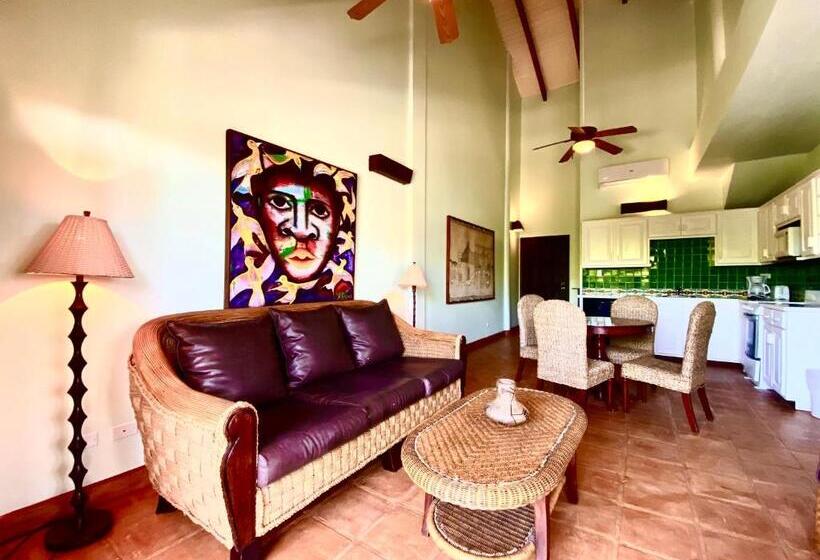 Апартаменты 1 Спальня Вид на Море, Tranquility Beach Suites