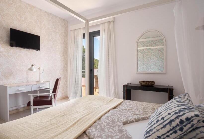 חדר סטנדרט עם מרפסת, Bella Colina I Vintage Hotel 1953