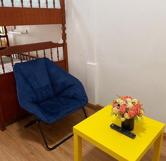 Quarto Triplo Estandar, G9 Bangkok