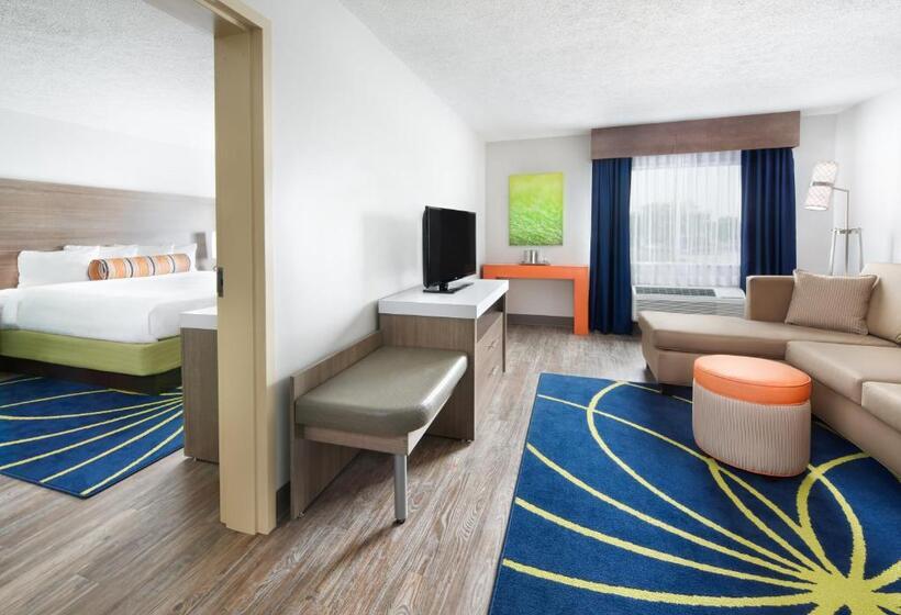 Люкс Кровать Кинг, Indigo Cleveland Beachwood, An Ihg