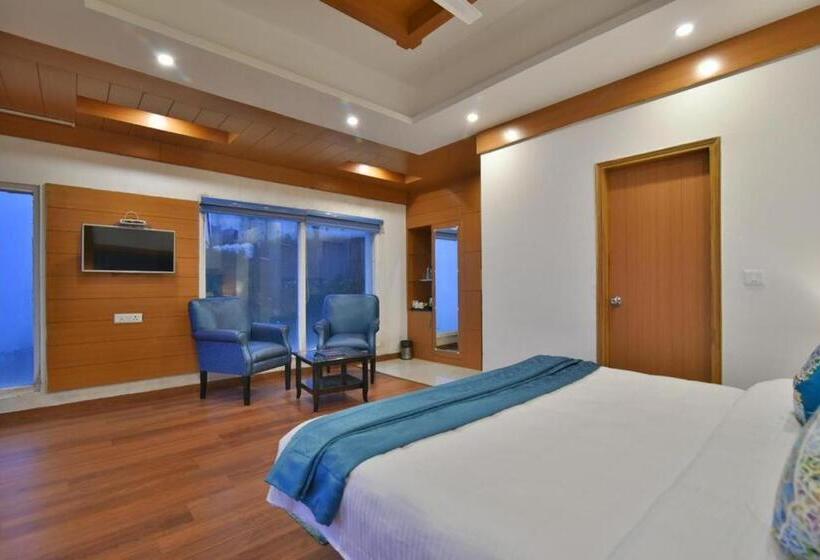 带大床的标准间, Highland By Dls Hotels