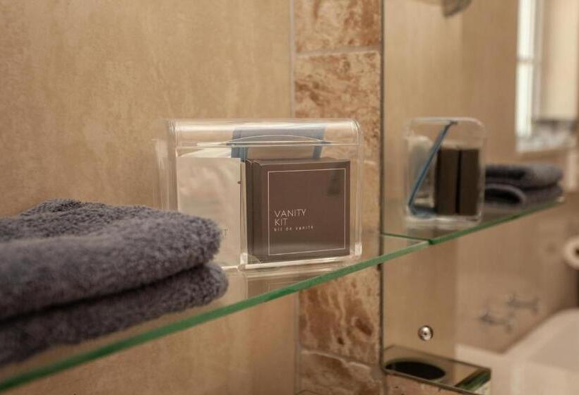 Номер Deluxe Кровать Кинг, No 4 Boutique Beach House