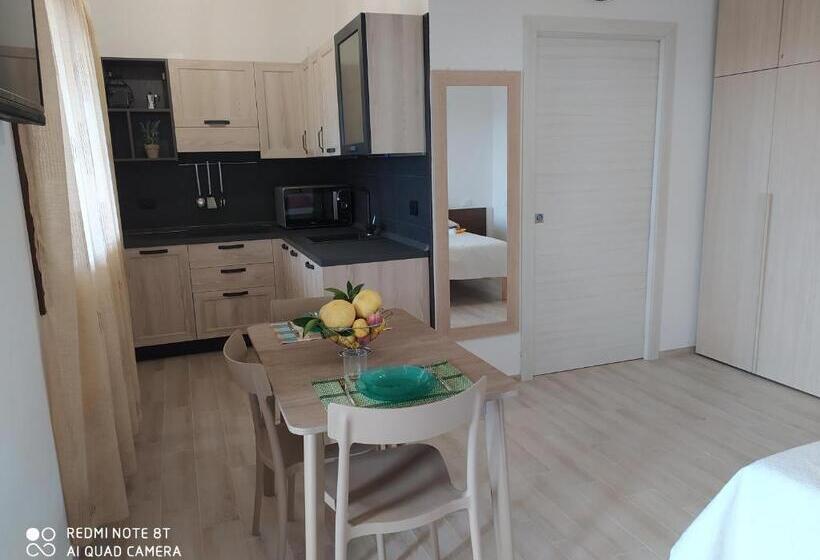 إستوديو قياسى, Agriturismo Prendas De Sole
