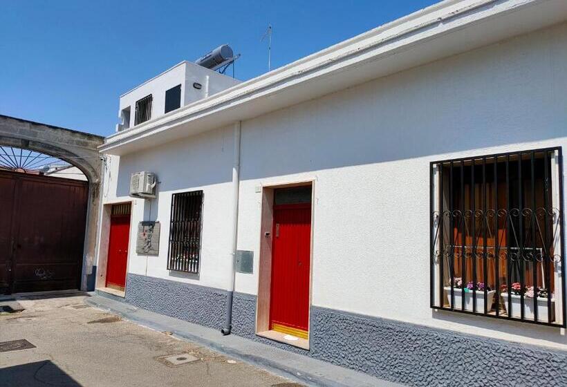 Апартаменты 1 Спальня, Casa Vacanza In Pieno Centro Storico Vicino Ostuni E La Riserva Di Torre Quaceto