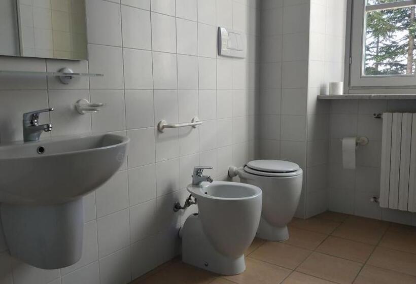 Pokój Standard, Casa Diocesana Di Altavilla
