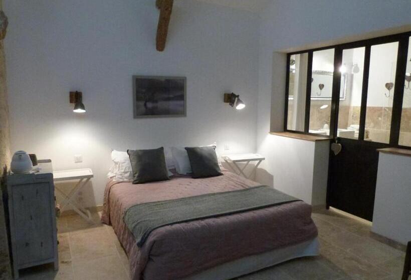 Семейный Номер, Chambres D Hotes Le Plassalou
