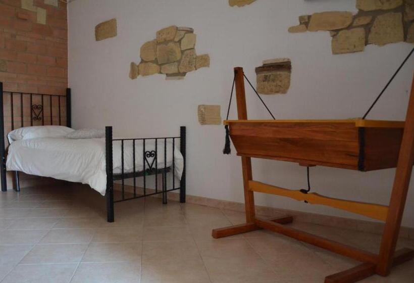 דירת חדר, Agriturismo Fontefredda