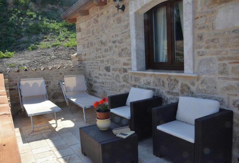 סוויטה דלוקס, Agriturismo Fontefredda