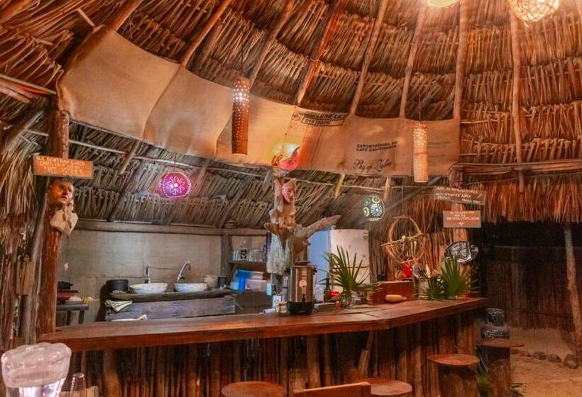 Quarto Triplo Estandar, Casa Jade Ecobungalows Las Coloradas