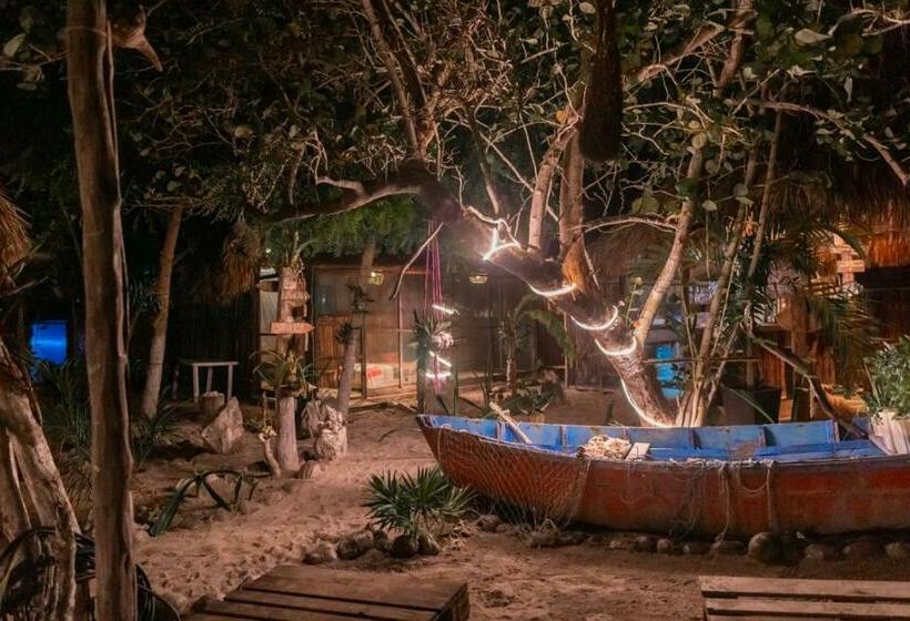 Quarto Triplo Estandar, Casa Jade Ecobungalows Las Coloradas