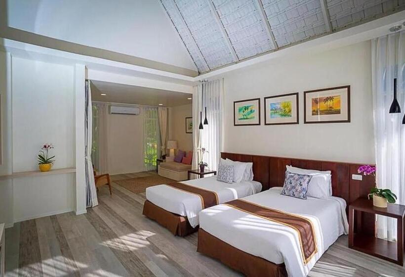 Люкс, Siamdasada Khaoyai