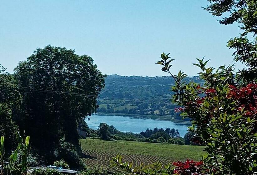 Люкс Кровать Кинг, Le Rocher Du Samoyède