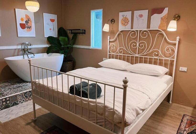 Люкс Superior, Eden Hotel Bangsean