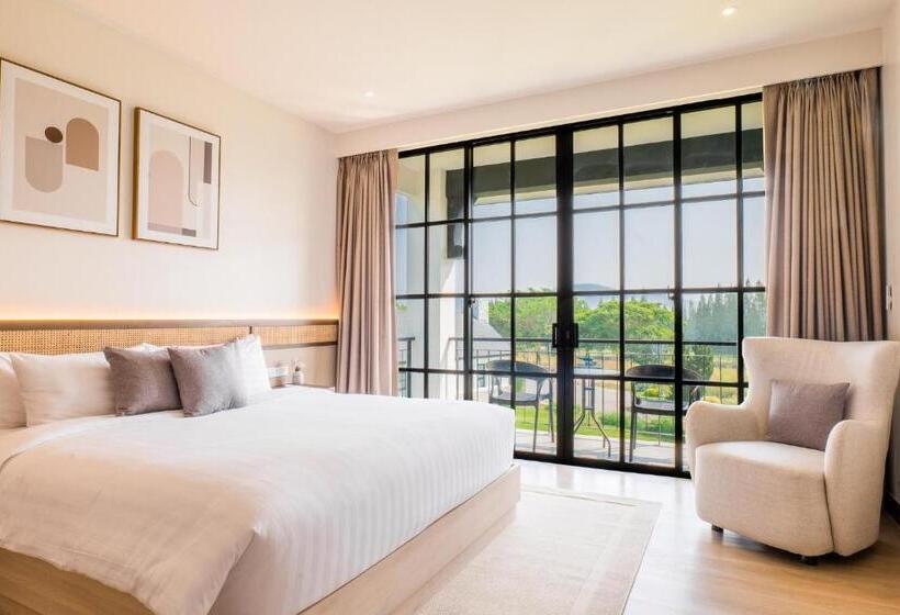 Номер Deluxe Кровать Кинг, Bergh Apton Khao Yai