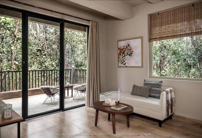 Номер Стандарт с Балконом, Saccharum Safari Lodge