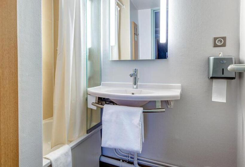 Номер Стандарт, B&b Hotel Orgeval