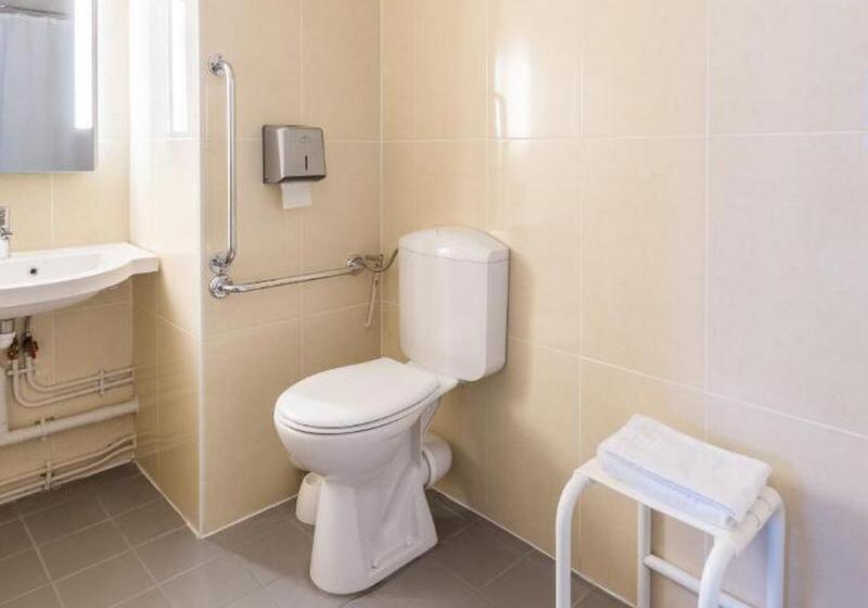 Номер Стандарт, B&b Hotel Orgeval