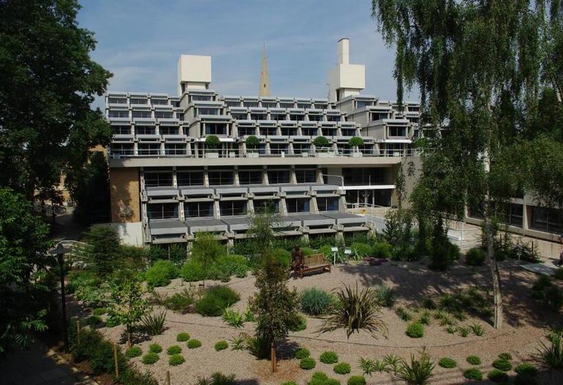 Quarto Estandar Individual, Christ S College Cambridge