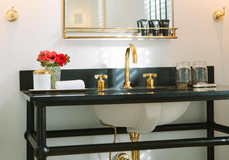 חדר דלוקס, Kimpton Palladian Hotel, An Ihg