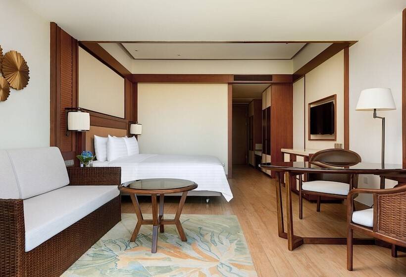 Номер Deluxe, Shangrila Sanya