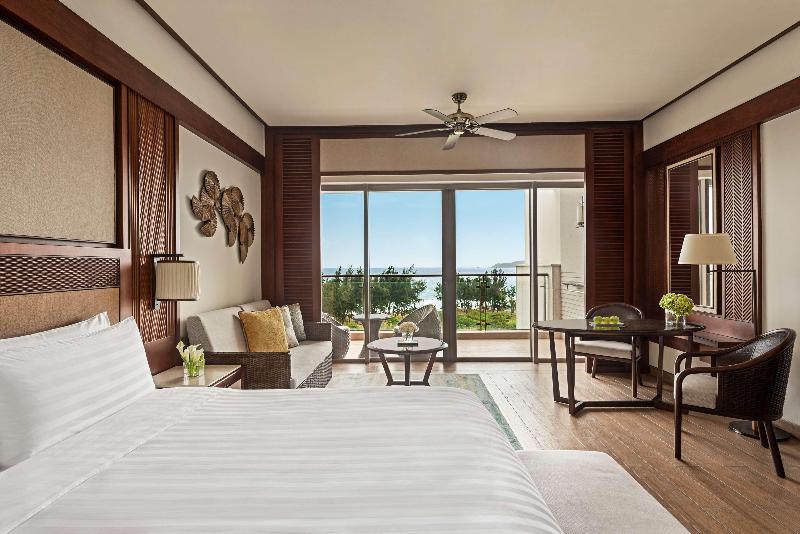 Номер Клуб Кровать Кинг, Shangrila Sanya