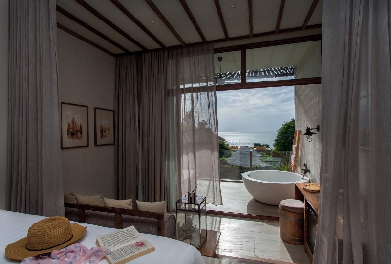 Номер Deluxe Вид на Море, U Pattaya