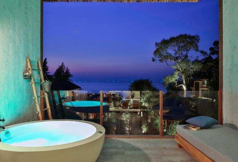 Номер Deluxe Вид на Море, U Pattaya
