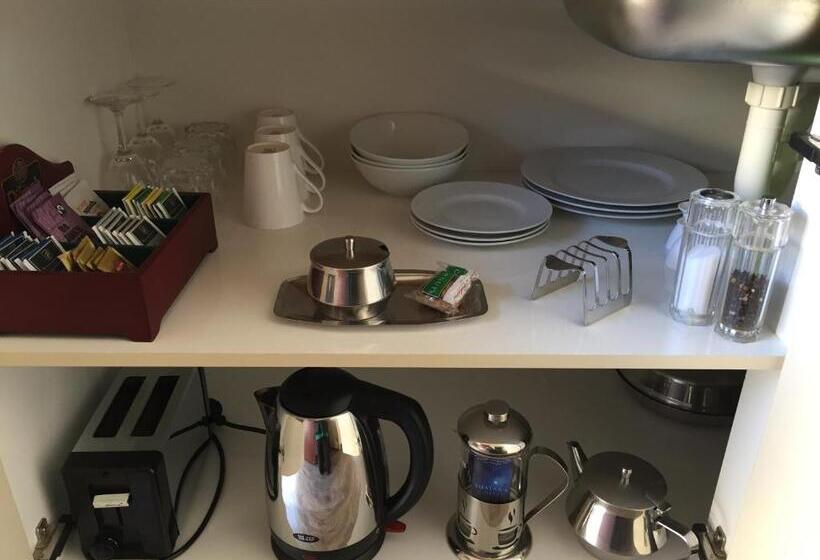 침실 1개 아파트, Lakefront Lodge