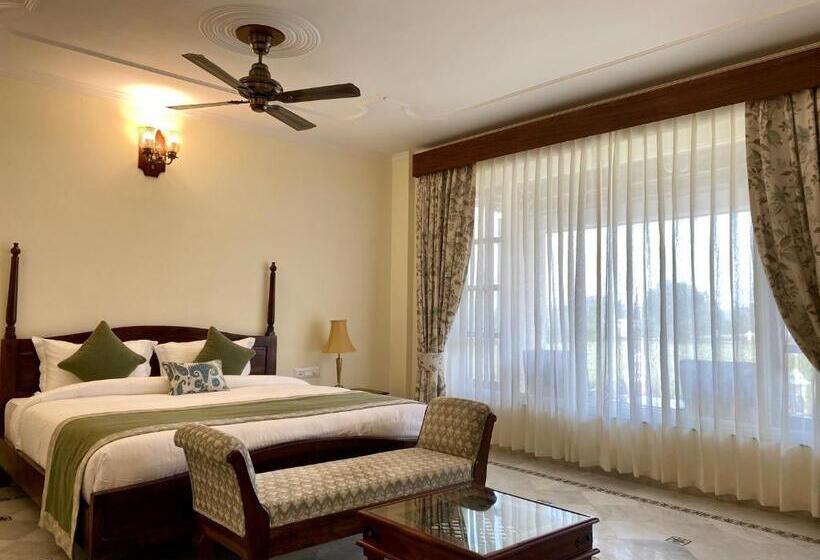标准房带园景, Sariska Safari Lodge