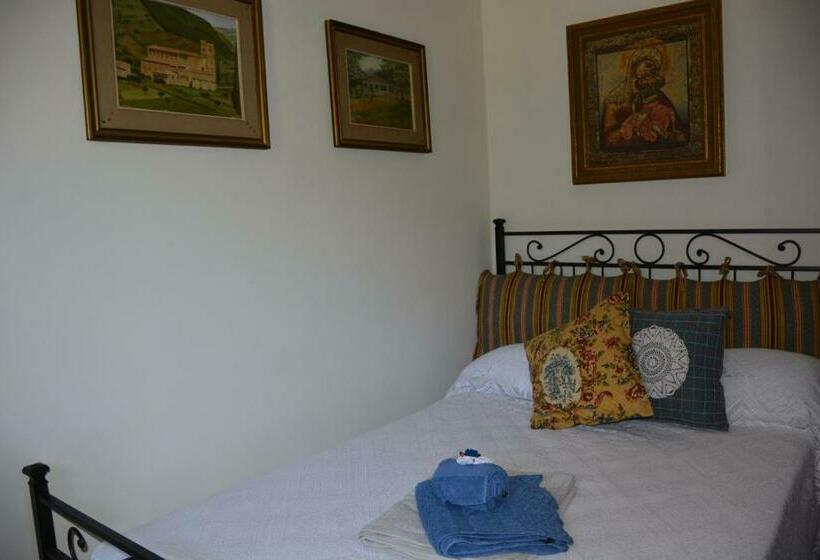 Семейный Номер Вид на Сад, Bed And Breakfast Margherita