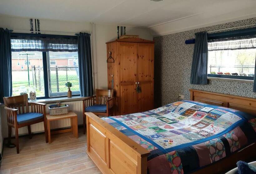 Номер Стандарт Совместная Ванная, Bed & Breakfast “ Gastvrij Onthaal “