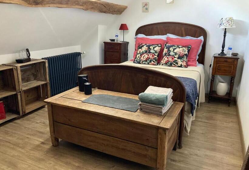 Номер Стандарт Вид на Сад, Chambre D Hôtes Chez Gustave & Compagnie