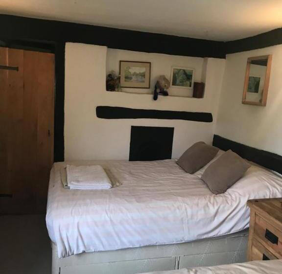 Номер Стандарт Совместная Ванная, Hurst Hill