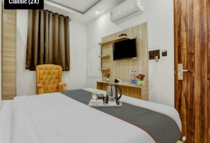 Номер Deluxe, Shri Tirupati Residency