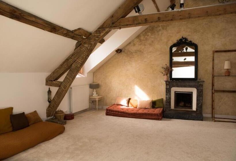 Четырехместный номер Премиум, Maison D Hôtes La Doucelle