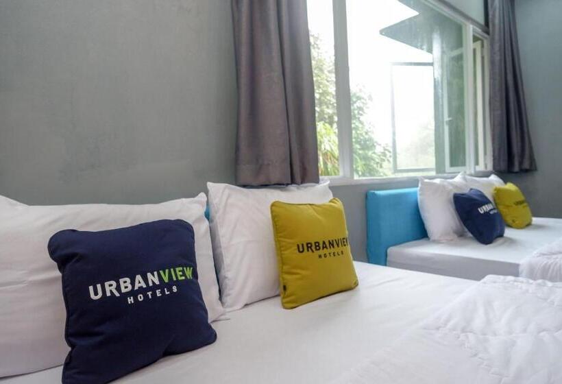 Семейный Номер, Urbanview Hotel Umbrella Dieng By Reddoorz