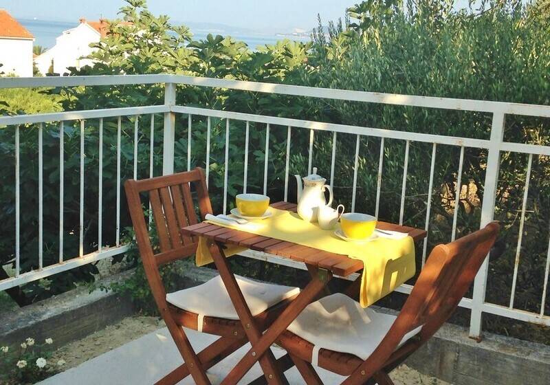 Номер Стандарт, Apartments And Rooms Mladenka