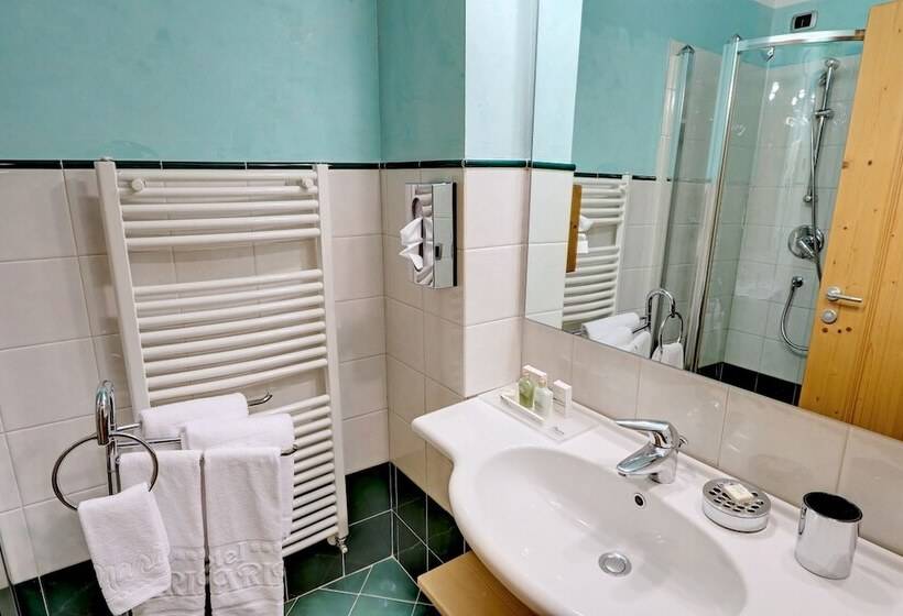 اتاق استاندارد, Leading Relax Hotel Maria