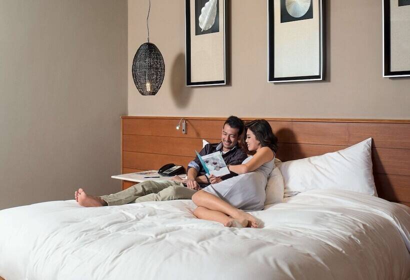 سوییت جونیور, Novotel Inle Lake Myat Min