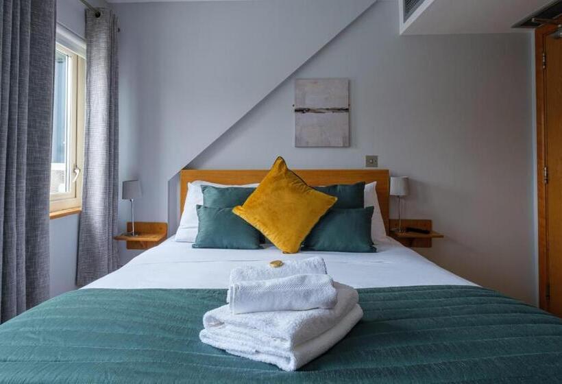 디럭스 룸 킹사이즈 침대, The Eyre Square Townhouse