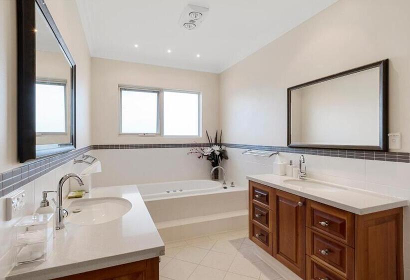 스위트, Sorrento Beach Bed & Breakfast